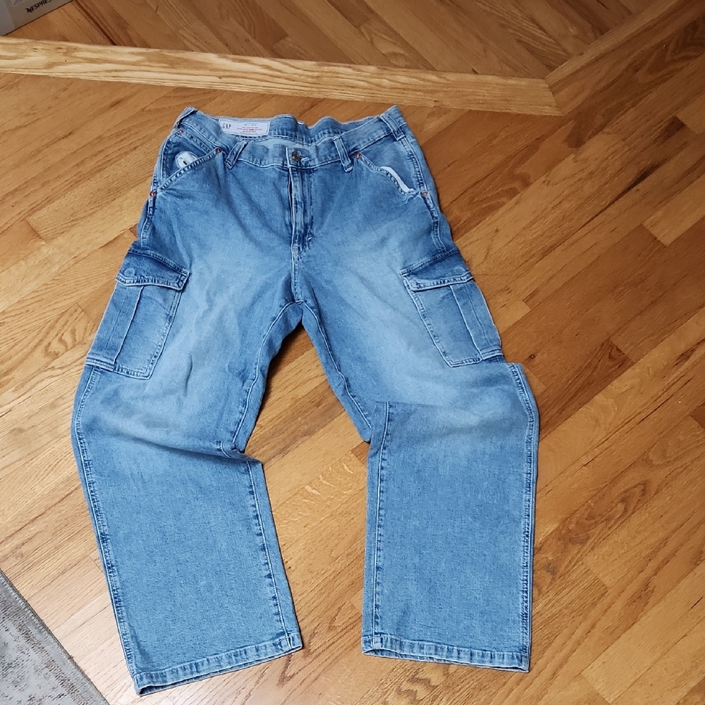 Gap Cargo Jeans